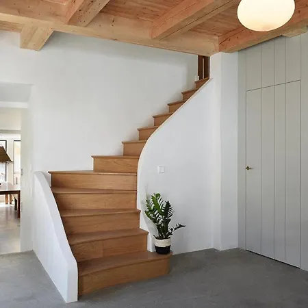 Charme De L'ancien, Renovation De Gamme - Maison Spacieuse Avec Jardin Et Terrasse - Fr-1-434-60 * Les Portes-en-Re